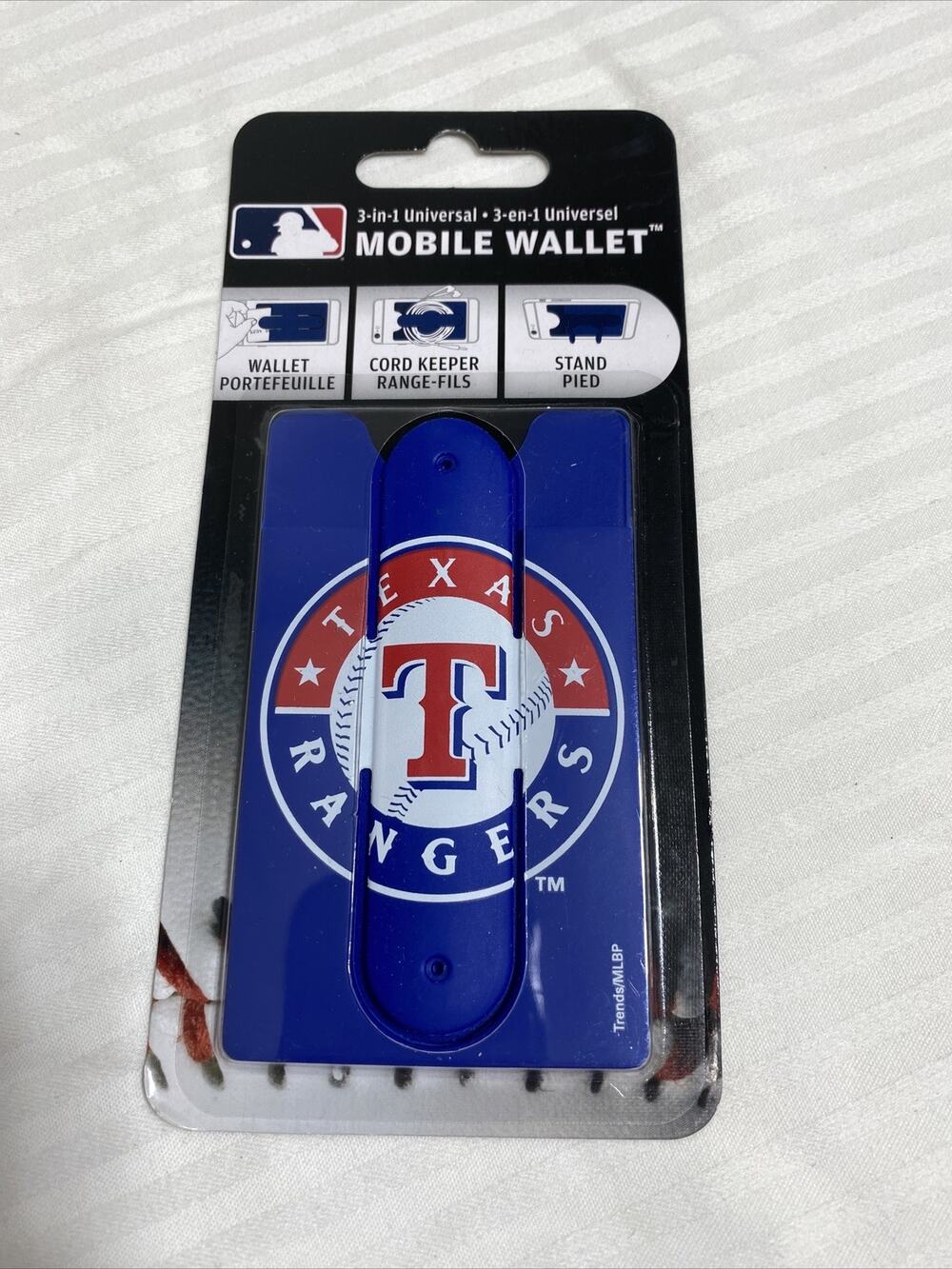 Trends International MLB Texas Rangers Mobile Wallet w